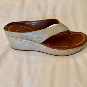 Donald Pliner Suede metallic platform sandals